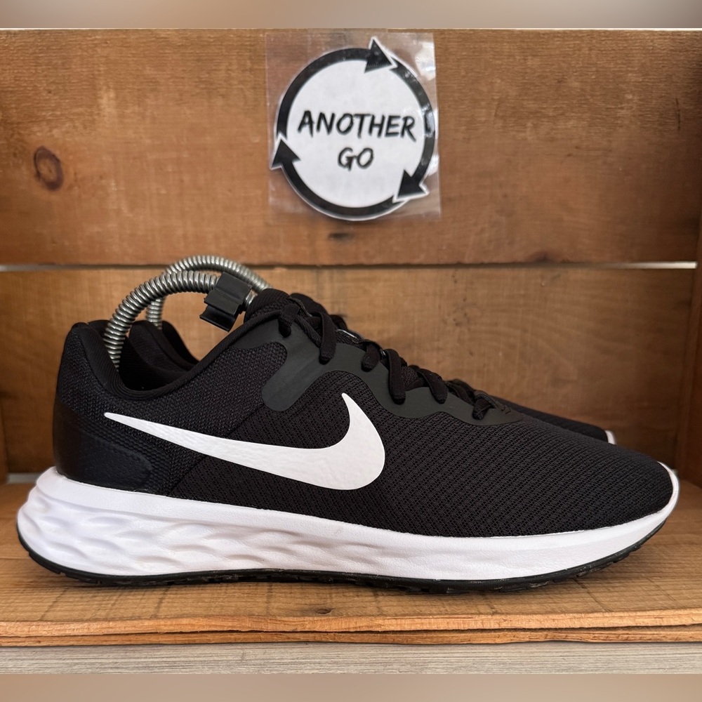 Men’s Nike Revolution 6 Next Nature Athletic Running Shoes Sneakers Size 8 Black